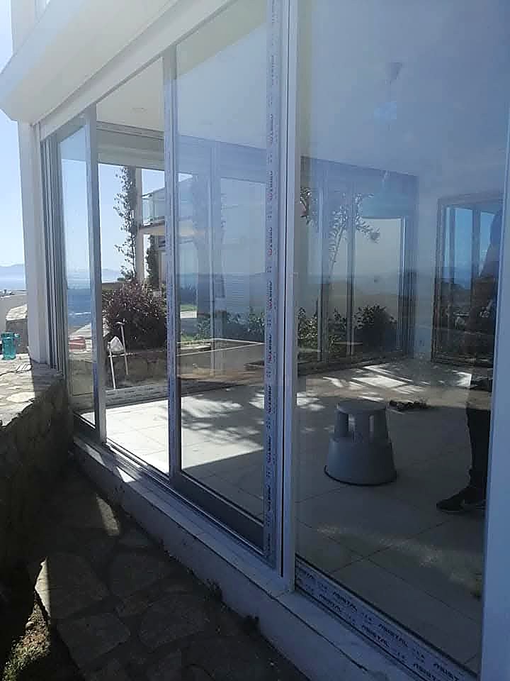 Pamay Yapı’nın Bodrum’da yaptığı cam balkon ve cam sistemleri işi, 4. fotoğraf