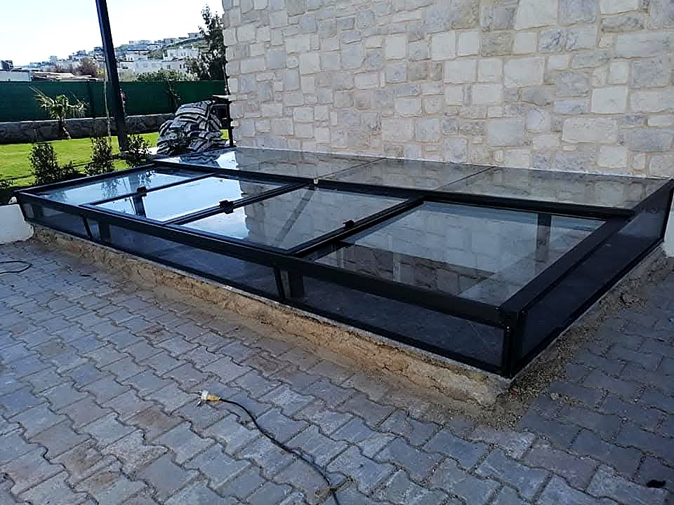 Cam Tavan / Skylight